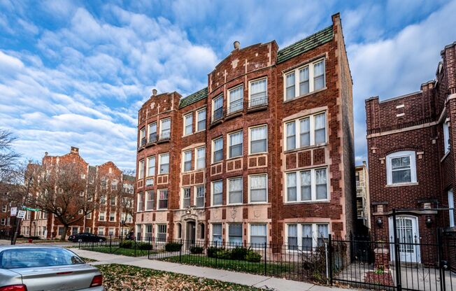 234 E 109th