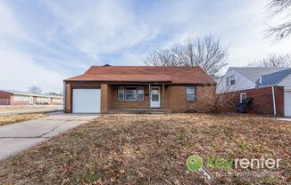 First Month FREE! Cute 3 bedroom house near shopping, restaurants, and WSU