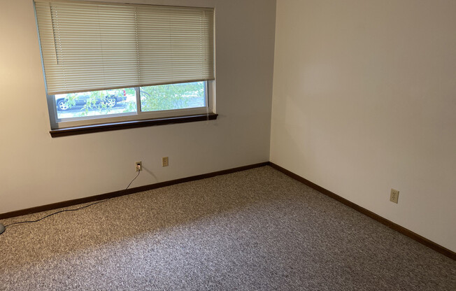 1 bed, 1 bath, 550 sqft, $725