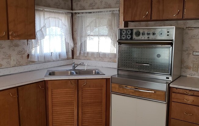 Mobile Home on Large Lot