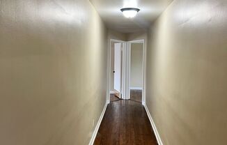4 beds, 2 baths, 1,490 sqft, $1,800, Unit Apt 7