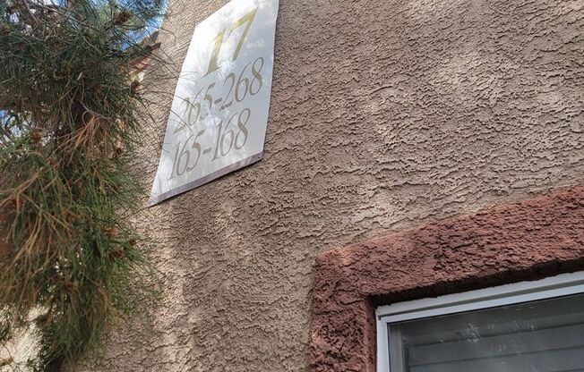 2 beds, 2 baths, $1,400