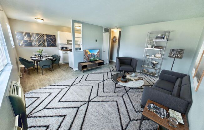 Mayberry Ranch Apartments