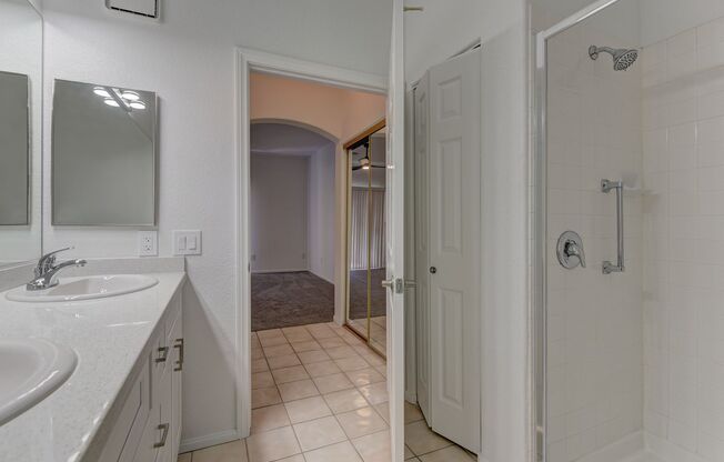 2 beds, 2 baths, $1,650