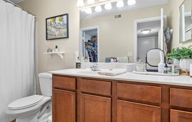 1 bed, 1 bath, 754 sqft, $1,150, Unit 8705-104