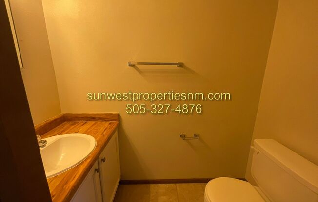 2 bed Condo in Country Club Villas