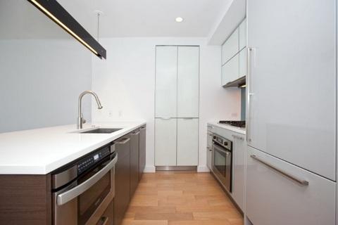 1 bed, 1 bath, 681 sqft, $6,200, Unit 22A