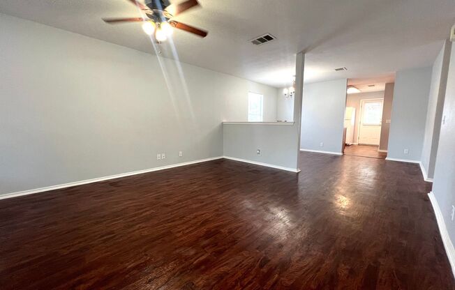 Single Story, 3 Bedrooms and 2 Bathroom Home for Rent in East Austin, Texas Close to TESAL Giga