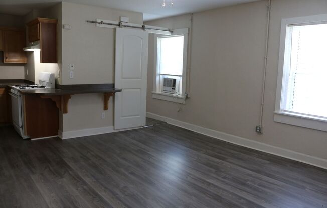 Summit Apartments