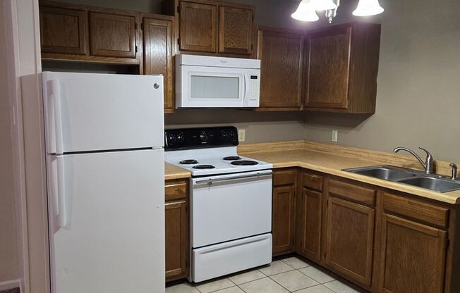 1 bed, 1 bath, 500 sqft, $925, Unit 1933