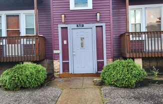 1 bed, 1 bath, $850, Unit Unit 2