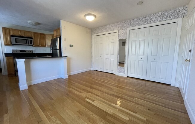 7 MORTIMER PL