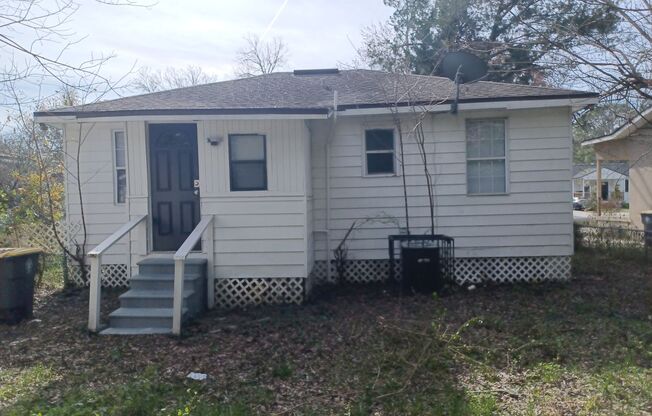 2 beds, 1 bath, $1,245