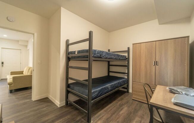 Studio, 1 bath, 1,186 sqft, $748, Unit Spring Double 2027