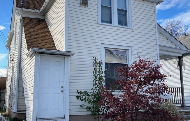 1528 West 102nd St.