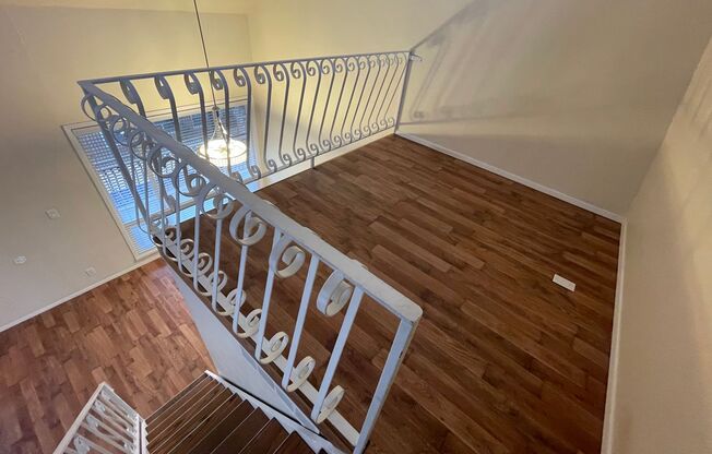 2 beds, 2 baths, 872 sqft, $1,275, Unit 20-A