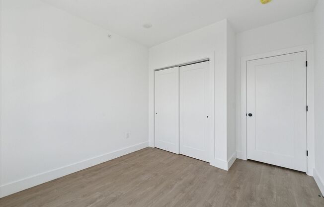 2 beds, 2 baths, 950 sqft, $1,663, Unit 405