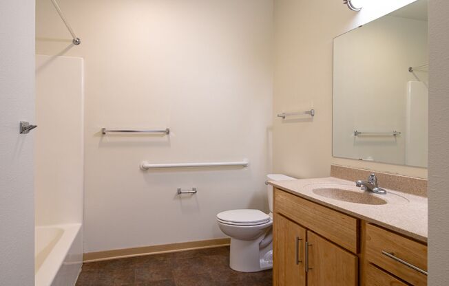 2 beds, 2 baths, 1,132 sqft, $1,370, Unit 8119-313