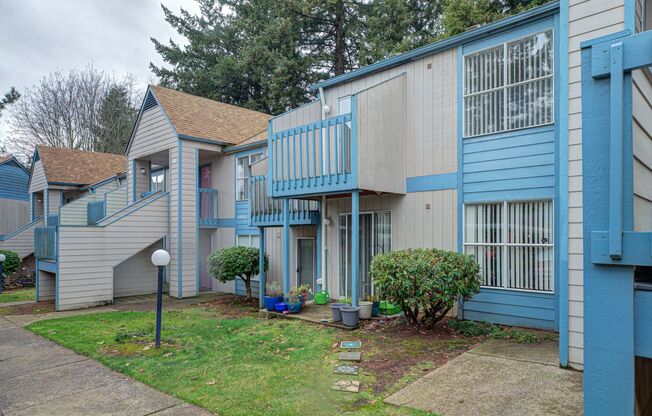 #442 WOODSIDE ESTATES APARTMENTS