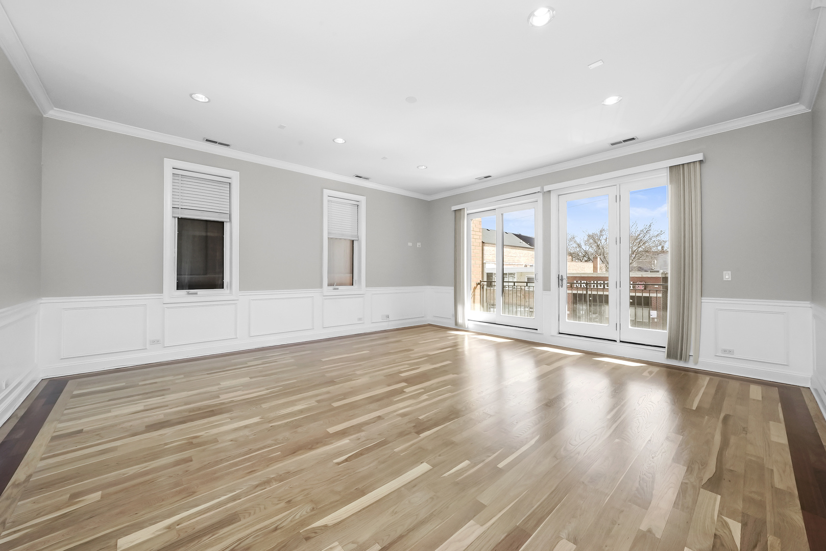 5010 W Lawrence Ave, Chicago IL