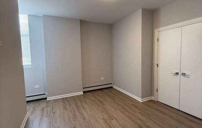 2 beds, 1 bath, 1,050 sqft, $2,100, Unit Pent House