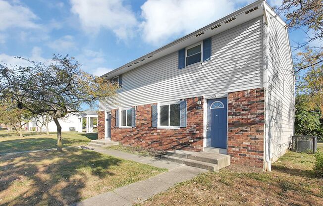 1598-1660 E 25th Ave