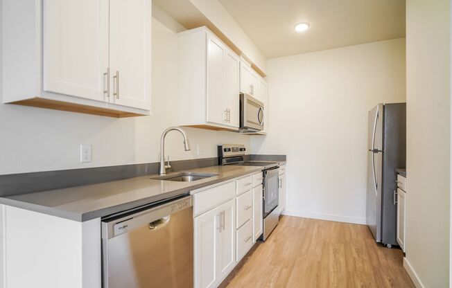 1 bed, 1 bath, 655 sqft, $1,395, Unit 313