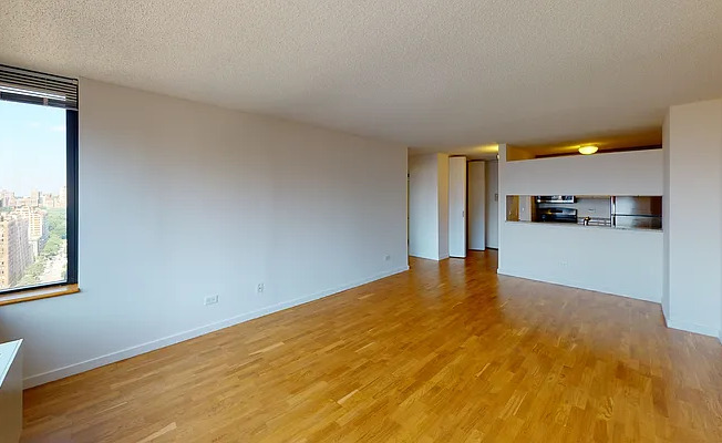 Studio, 1 bath, $4,500, Unit 10C