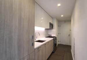 Studio, 1 bath, 500 sqft, $2,950, Unit 12T