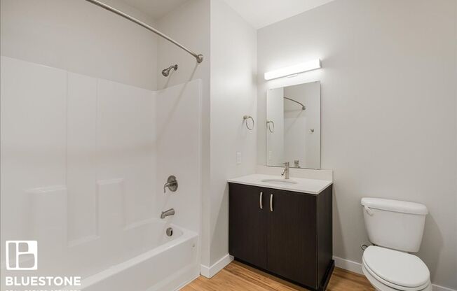 3 beds, 2 baths, 1,254 sqft, $2,100, Unit E336