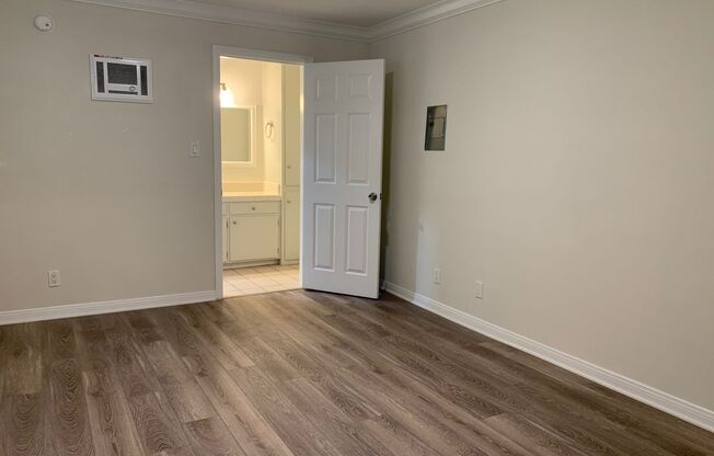 1 bed, 1 bath, $2,395, Unit 106