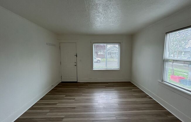 355-357 24th Ave