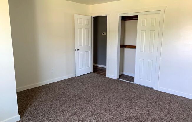 2 beds, 1 bath, $1,000