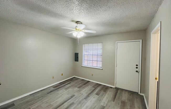 2 beds, 2 baths, $1,300