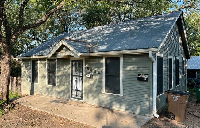 5004 Ave F