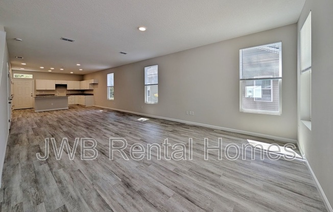 1137 VAN BUREN ST