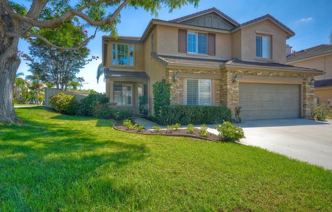 4Bed/3Bath Carlsbad Home with Office  & Loft on a Cul-De-Sac~ Summerwind