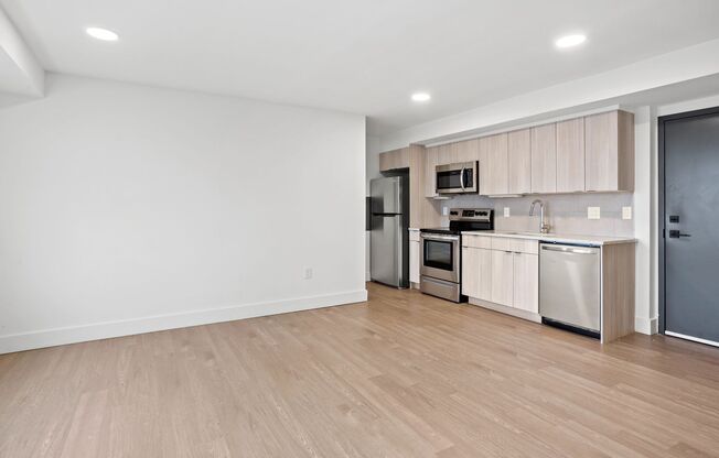 Modern Living at The Horizon | Prime Northwest DC Location