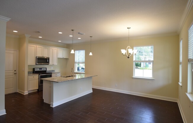 Beautiful  3 Bed 2.5 Bath Town Home in Orlando, FL! COLLEGE PARK!!!