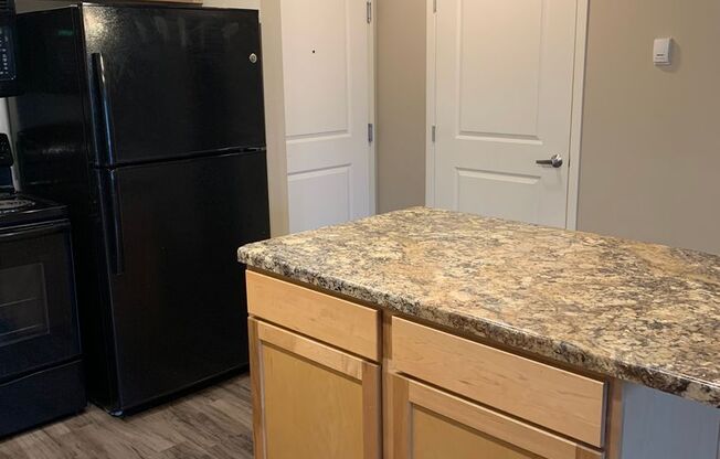 1 bed, 1 bath, 662 sqft, $1,020, Unit 2320-303