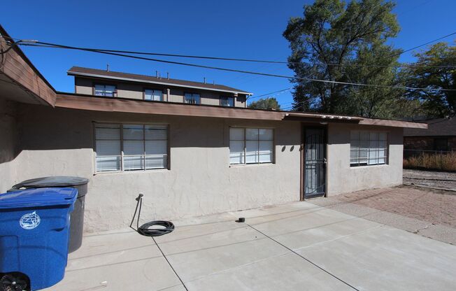 Bright 3-Bedroom Single-Story Duplex with Garage | 1,166 Sq Ft | Great Flagstaff Location