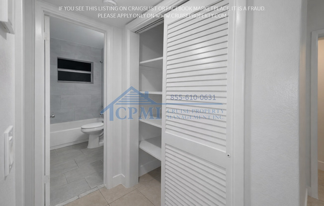 1 bed, 1 bath, 744 sqft, $1,725, Unit 38