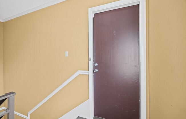 1 bed, 1 bath, $900