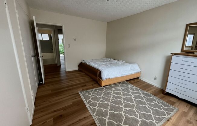 450 W. Doran St. Glendale CA