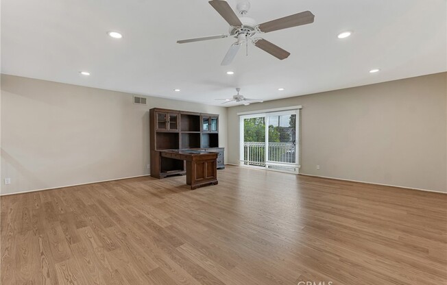 4 beds, 3 baths, 3,229 sqft, $5,600