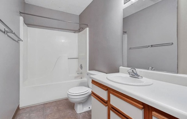 apartment bathroom with tub