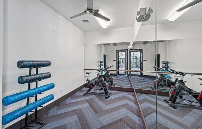the gym at the flats at big tex apartments