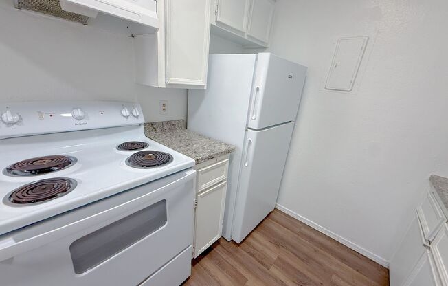 1 bed, 1 bath, 520 sqft, $650