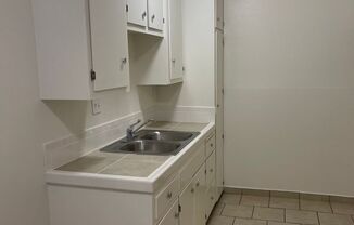 2 beds, 1 bath, 900 sqft, $2,095, Unit 20