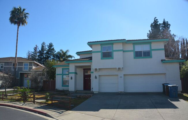Antioch Golf Course area 5 bedroom, 3 bath - available now